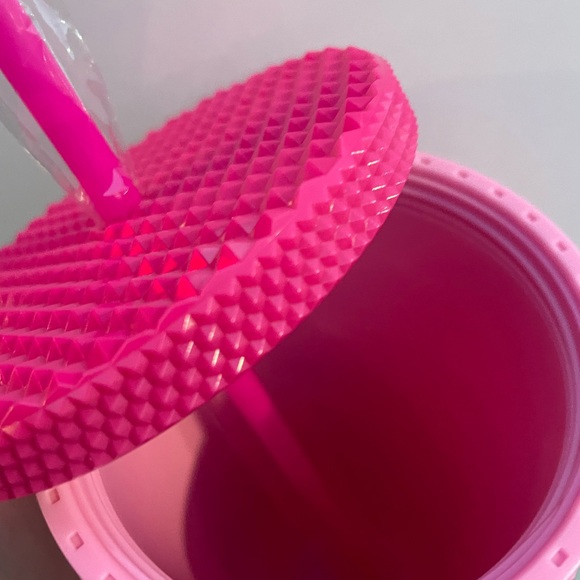 Limited edition Hello Kitty Genuine Sanrio Hello Kitty Tumbler - Picture 4 of 5